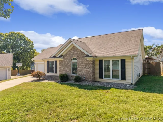 $256,000 | 1406 Blackberry Ridge, Jeffersonville, IN 47130
