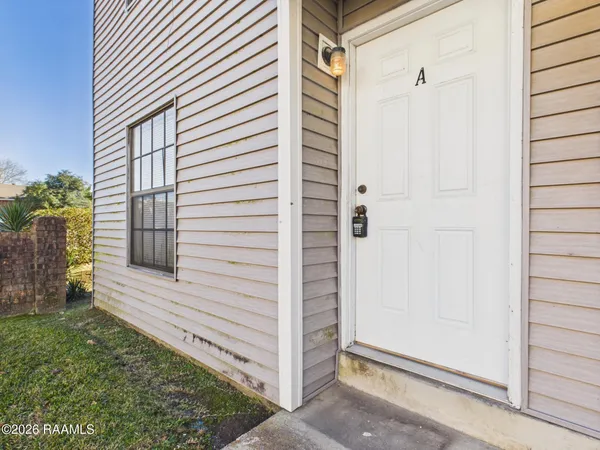 $850 | 114 Country Lane, Unit 4, Lafayette, LA 70508