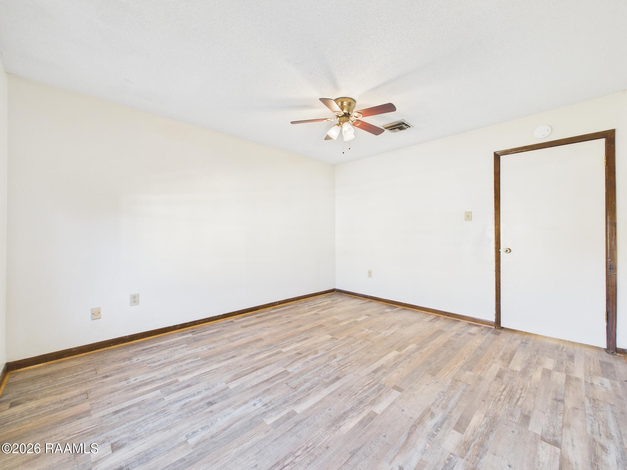 114 Country Lane, Unit 4 Lafayette, LA 70508 - Photo 12 of 22 CAM06261G6-PR0024-STILL015