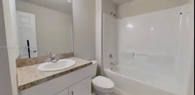 $320,000 | 7012 Calder Court, LaBelle, FL 33935