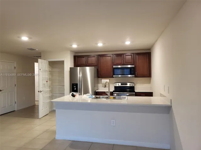 $320,000 | 7012 Calder Court, LaBelle, FL 33935