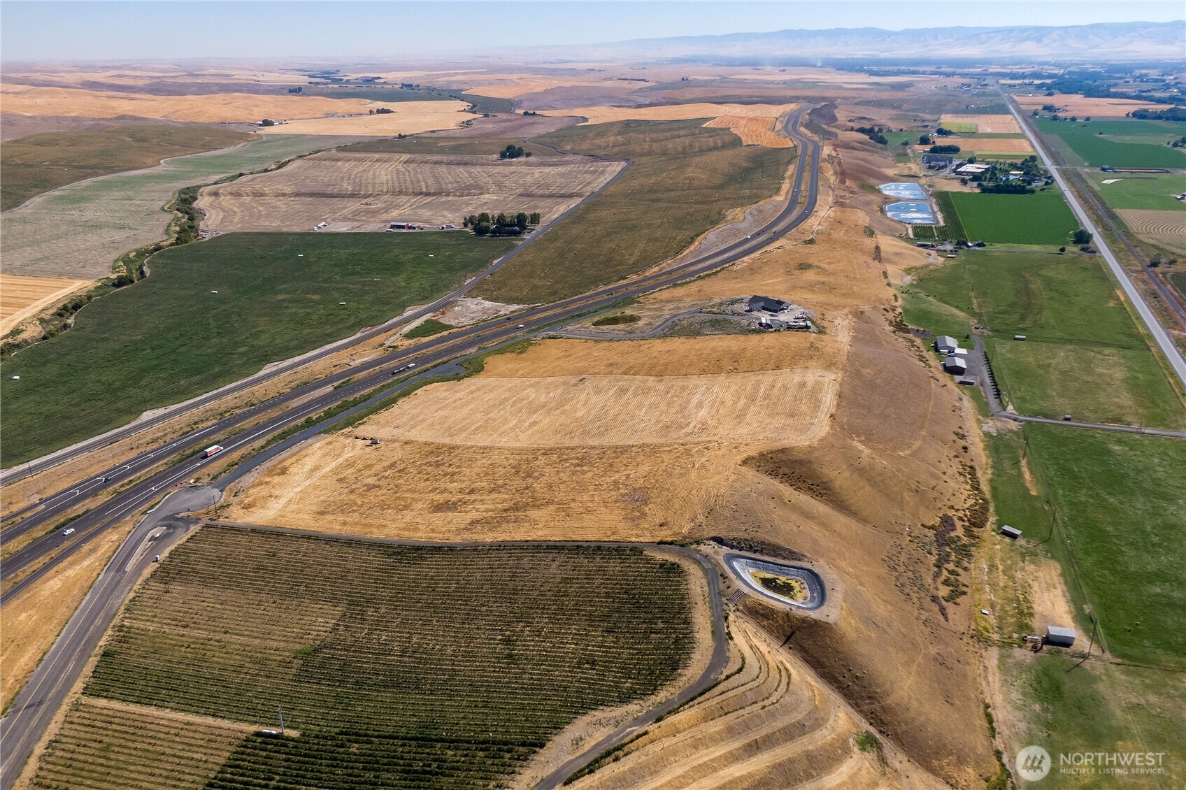 0 Baumann's Nibler Rd Trail Walla Walla, WA 99362 - Photo 2 of 7 an aerial view of residential houses with outdoor space