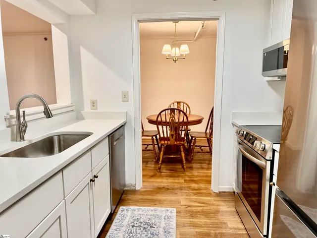 $189,000 | 110 Swansgate Place, Greenville, SC 29605