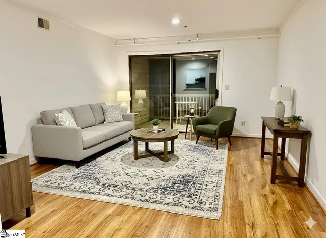 $189,000 | 110 Swansgate Place, Greenville, SC 29605