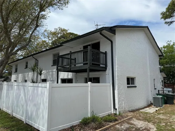 $2,250 | 310 7th Street North, Unit A, Safety Harbor, FL 34695