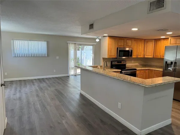 $2,250 | 310 7th Street North, Unit A, Safety Harbor, FL 34695