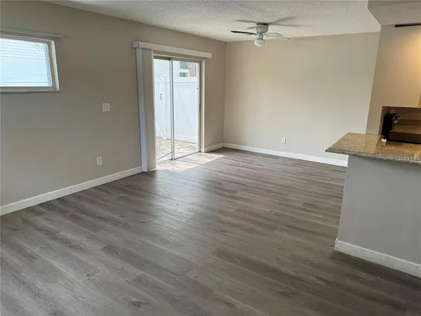 $2,250 | 310 7th Street North, Unit A, Safety Harbor, FL 34695