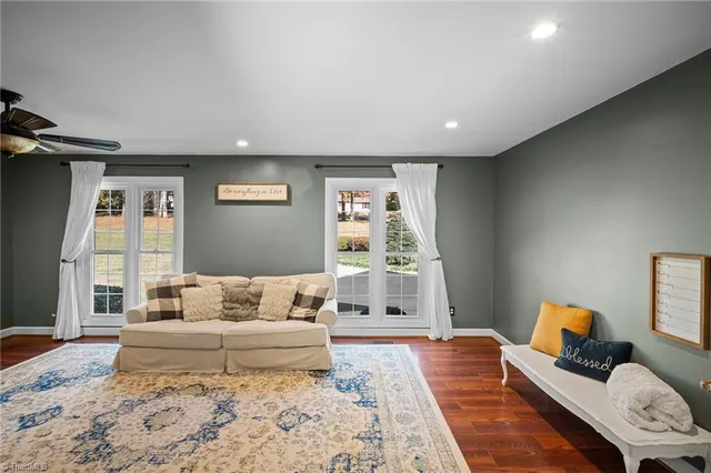 $650,000 | 202 Lakeview Road, Mocksville, NC 27028