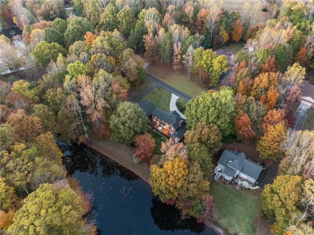 202 Lakeview Road Mocksville, NC 27028 - Photo 3 of 50 Gallery Image 3