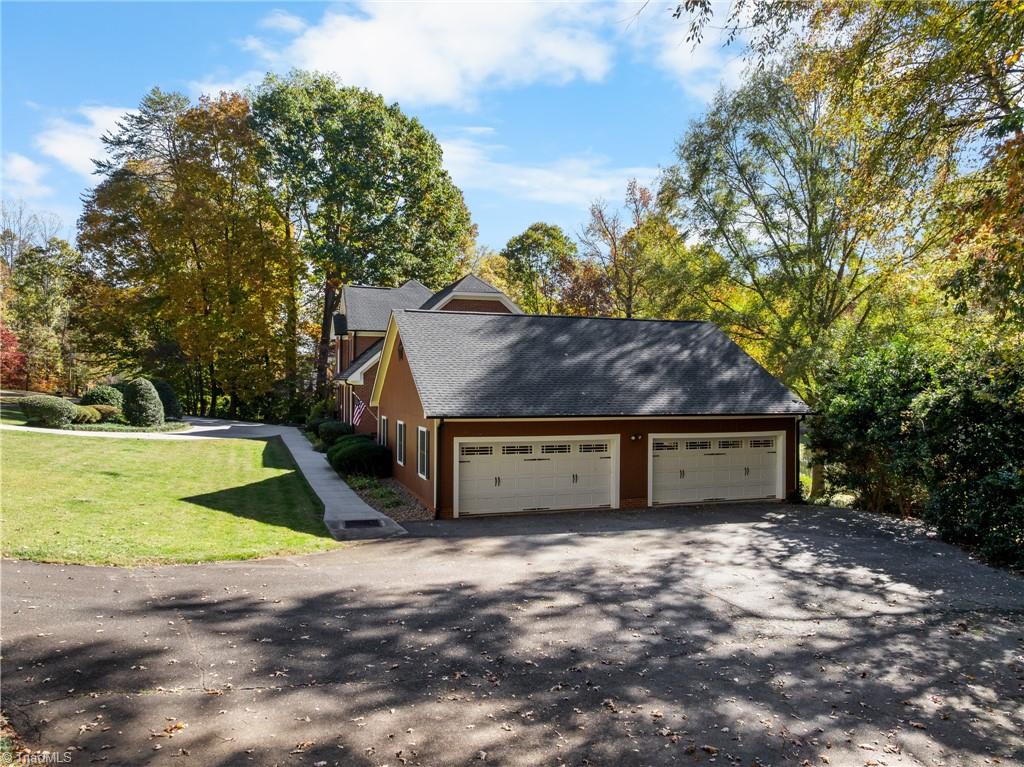 202 Lakeview Road Mocksville, NC 27028 - Photo 48 of 50 Gallery Image 48