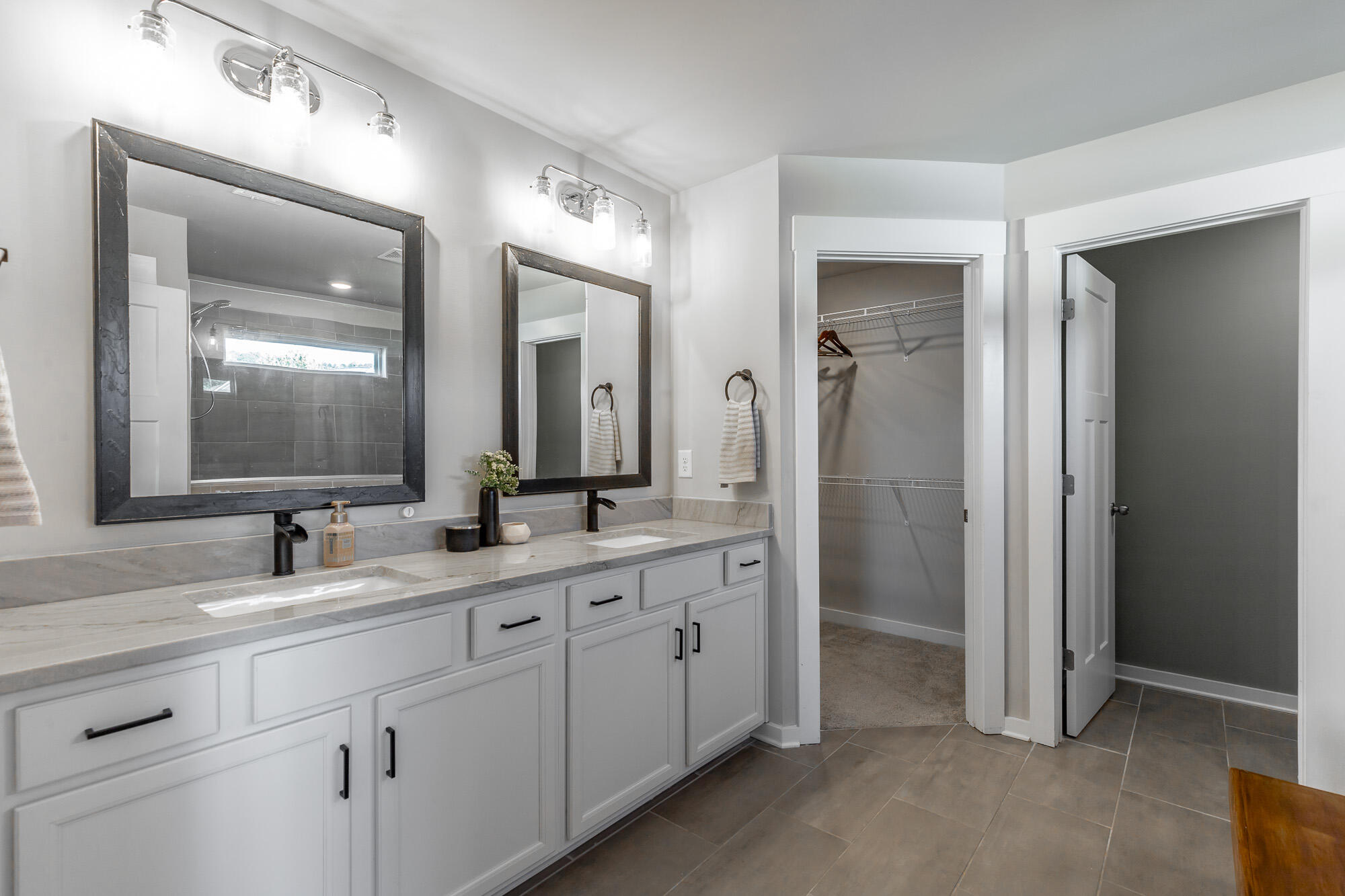 3328 Prairie Range Lane Apison, TN 37302 - Photo 31 of 50 31_Master Bath