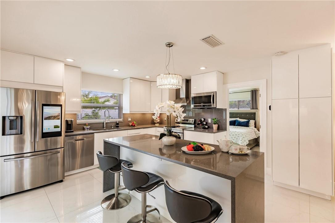 830 Northwest 6th Drive Boca Raton, FL 33486 - Photo 14 of 48 Photo 14
