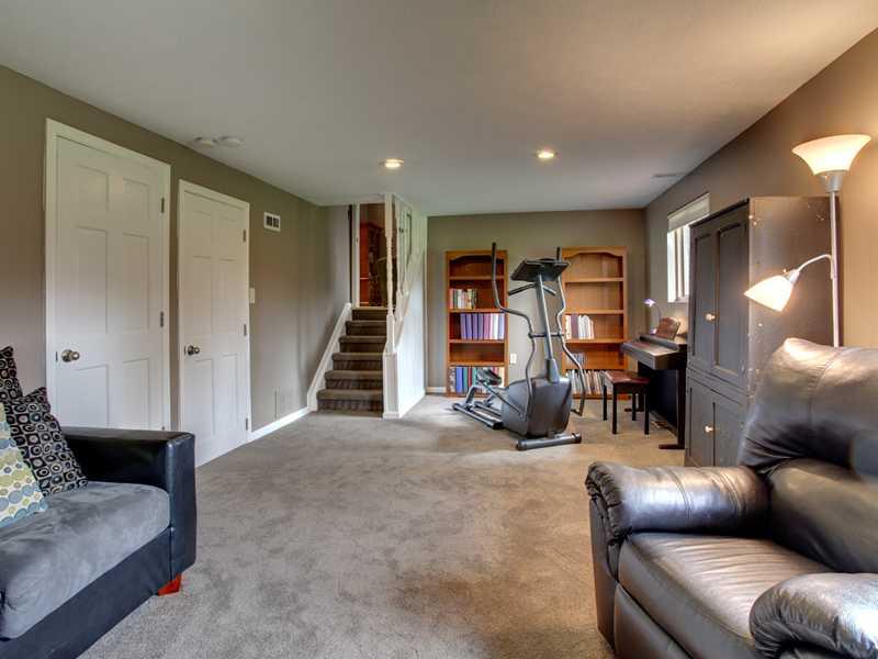 8793 Maze Road Indianapolis, IN 46259 - Photo 13 of 24 Gallery Image 13
