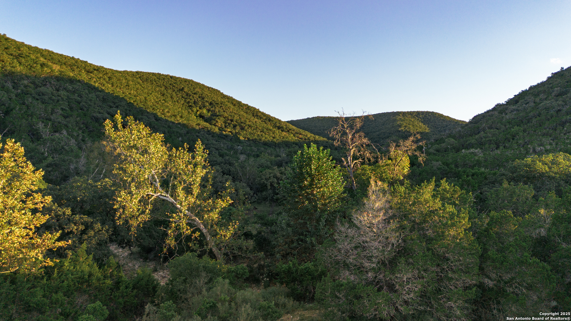 2581 Patterson Creek Road Leakey, TX 78873 - Photo 37 of 42 a view of a large mountains with a mountain in the background
