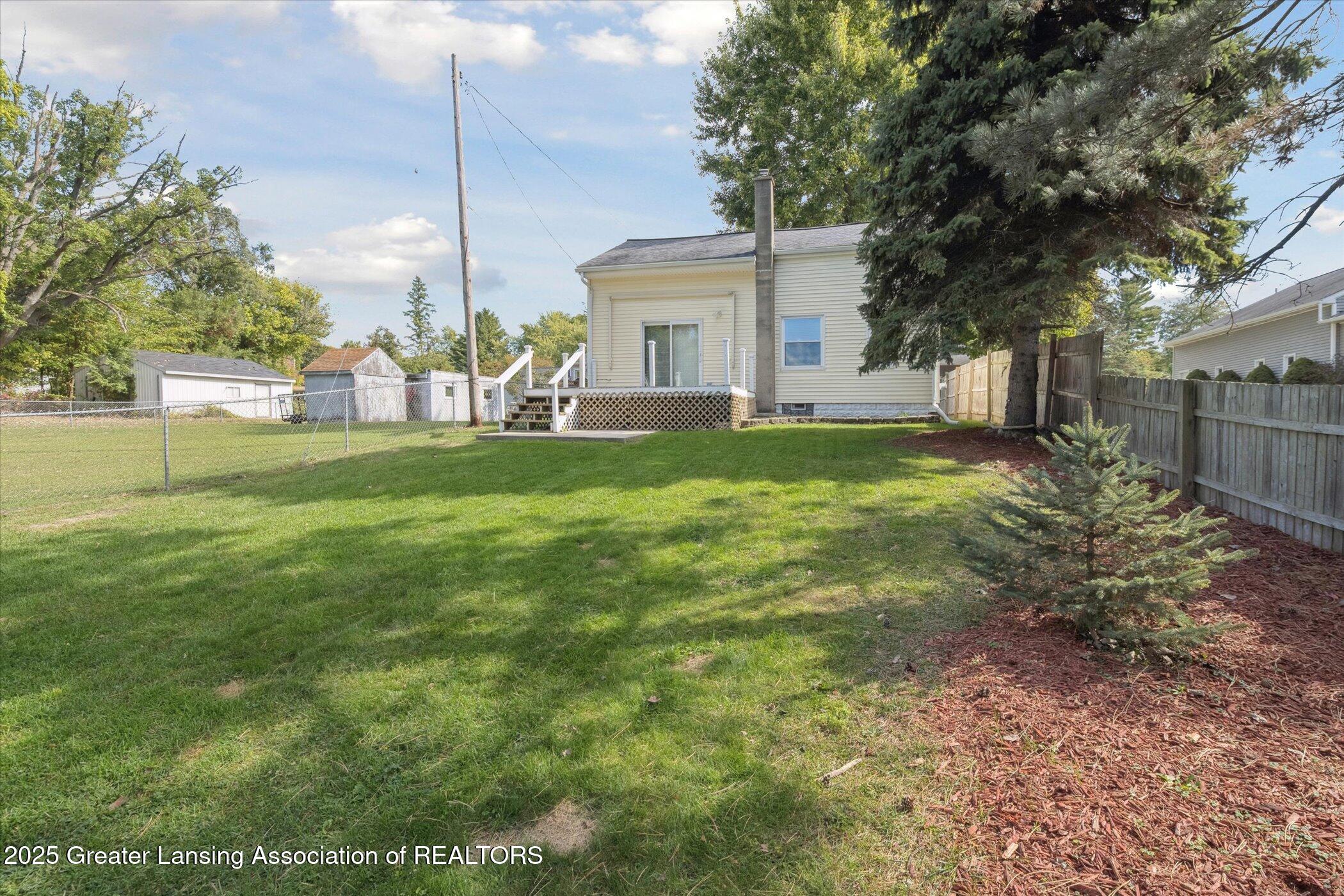 3429 Northdale Road Lansing, MI 48906 - Photo 33 of 40 35-3429-Northdale-Rd-Lansing-MI-48906-Wi