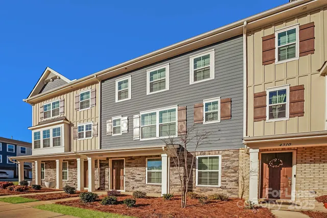 $2,205 | 4306 Reed Creek Drive, Sherrills Ford, NC 28673