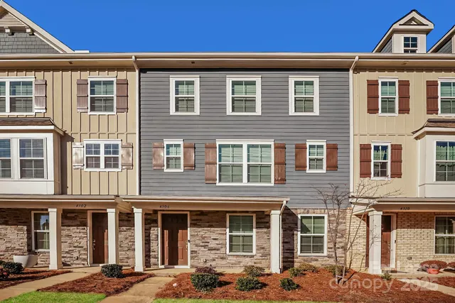 $2,205 | 4306 Reed Creek Drive, Sherrills Ford, NC 28673