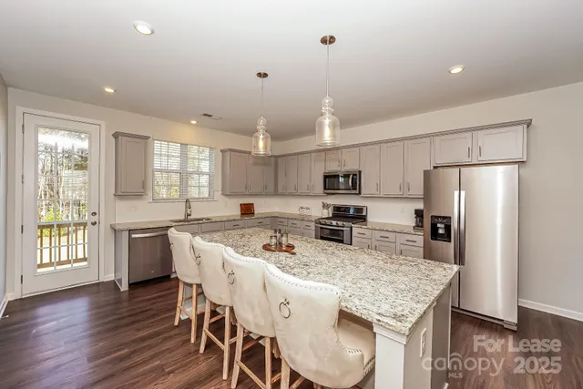 $2,205 | 4306 Reed Creek Drive, Sherrills Ford, NC 28673