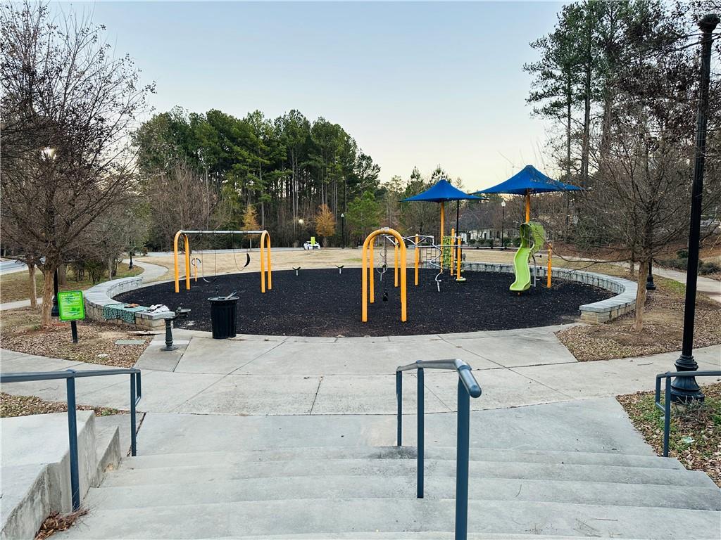 405 Fairburn Road Southwest, Unit 122 Atlanta, GA 30331 - Photo 26 of 26 a view of outdoor space yard and patio