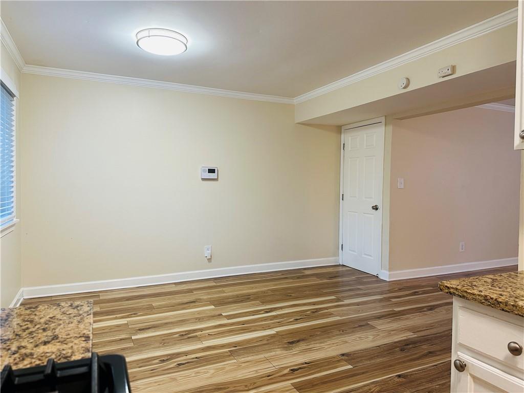 405 Fairburn Road Southwest, Unit 122 Atlanta, GA 30331 - Photo 7 of 26 a view of a room