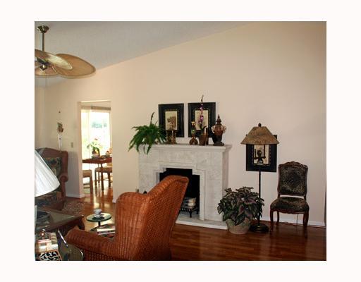 4114 Bay Laurel Way Boca Raton, FL 33487 - Photo 4 of 10 Additional Photo