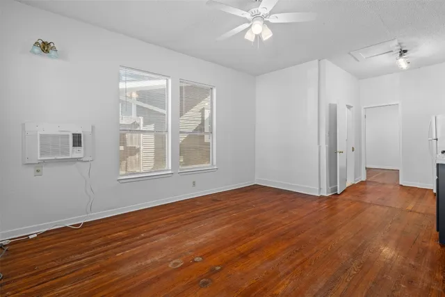 $1,500 | 1607 Palma Plaza, Unit A, Austin, TX 78703