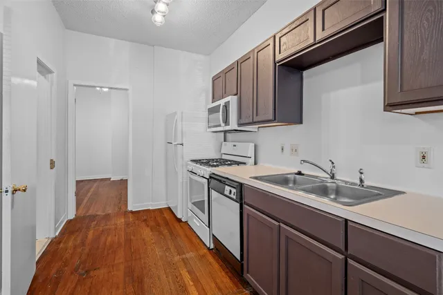$1,500 | 1607 Palma Plaza, Unit A, Austin, TX 78703