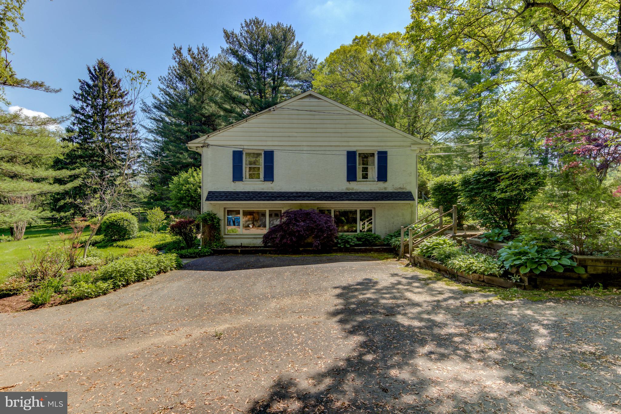 939 Cossart Road Chadds Ford, PA 19317 - Photo 3 of 26 Gallery Image 3