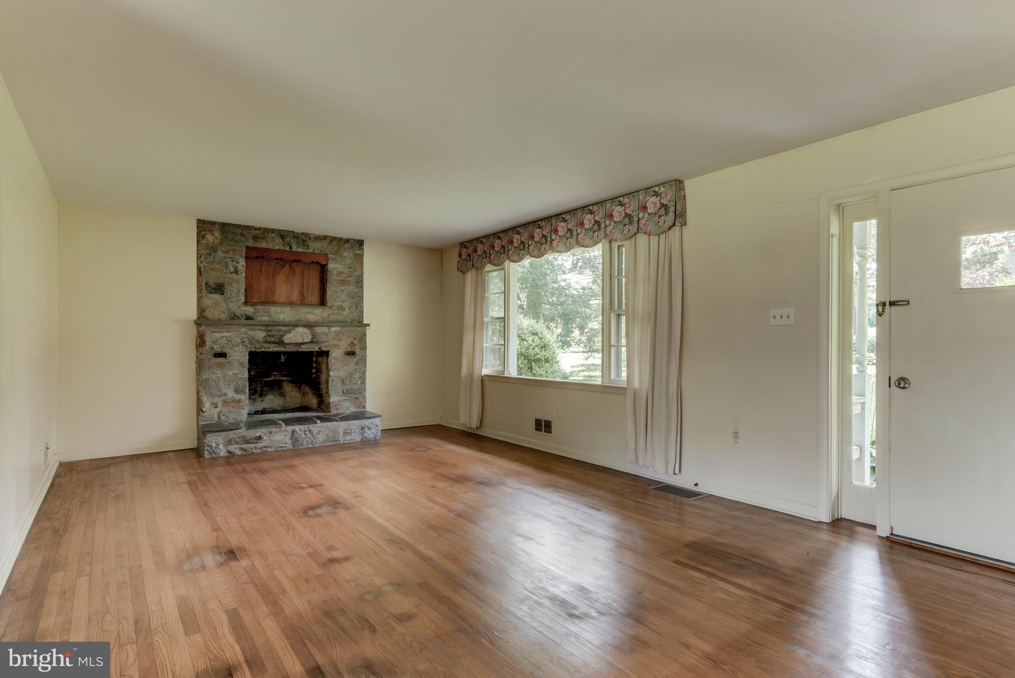 939 Cossart Road Chadds Ford, PA 19317 - Photo 7 of 26 Gallery Image 7