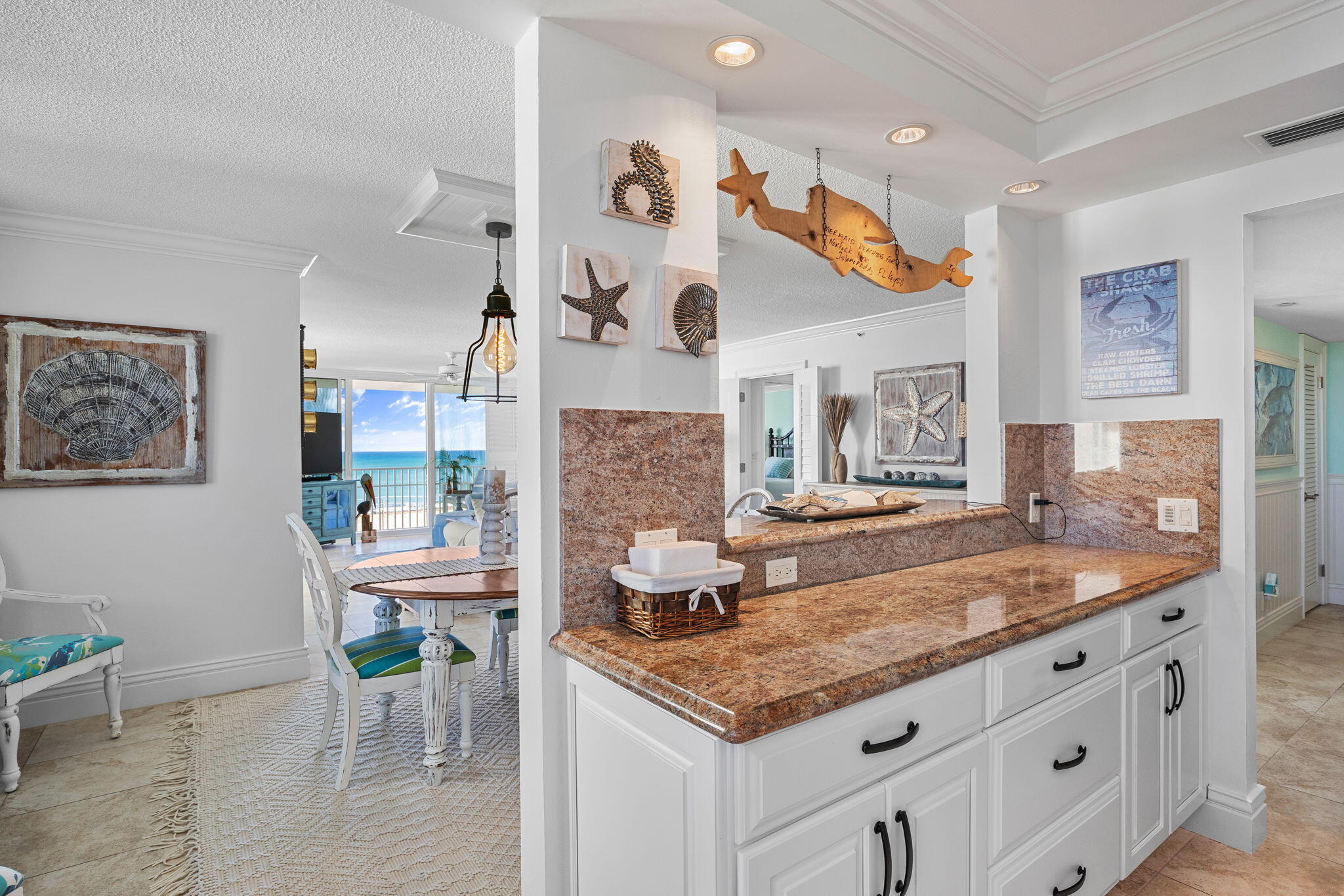 375 South Beach Road, Unit 802 Tequesta, FL 33469 - Photo 16 of 39 Kitchen