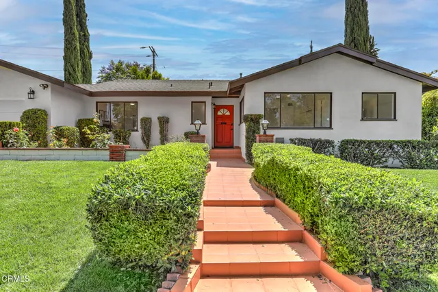 $1,499,000 | 1080 Riviera Drive, Pasadena, CA 91107