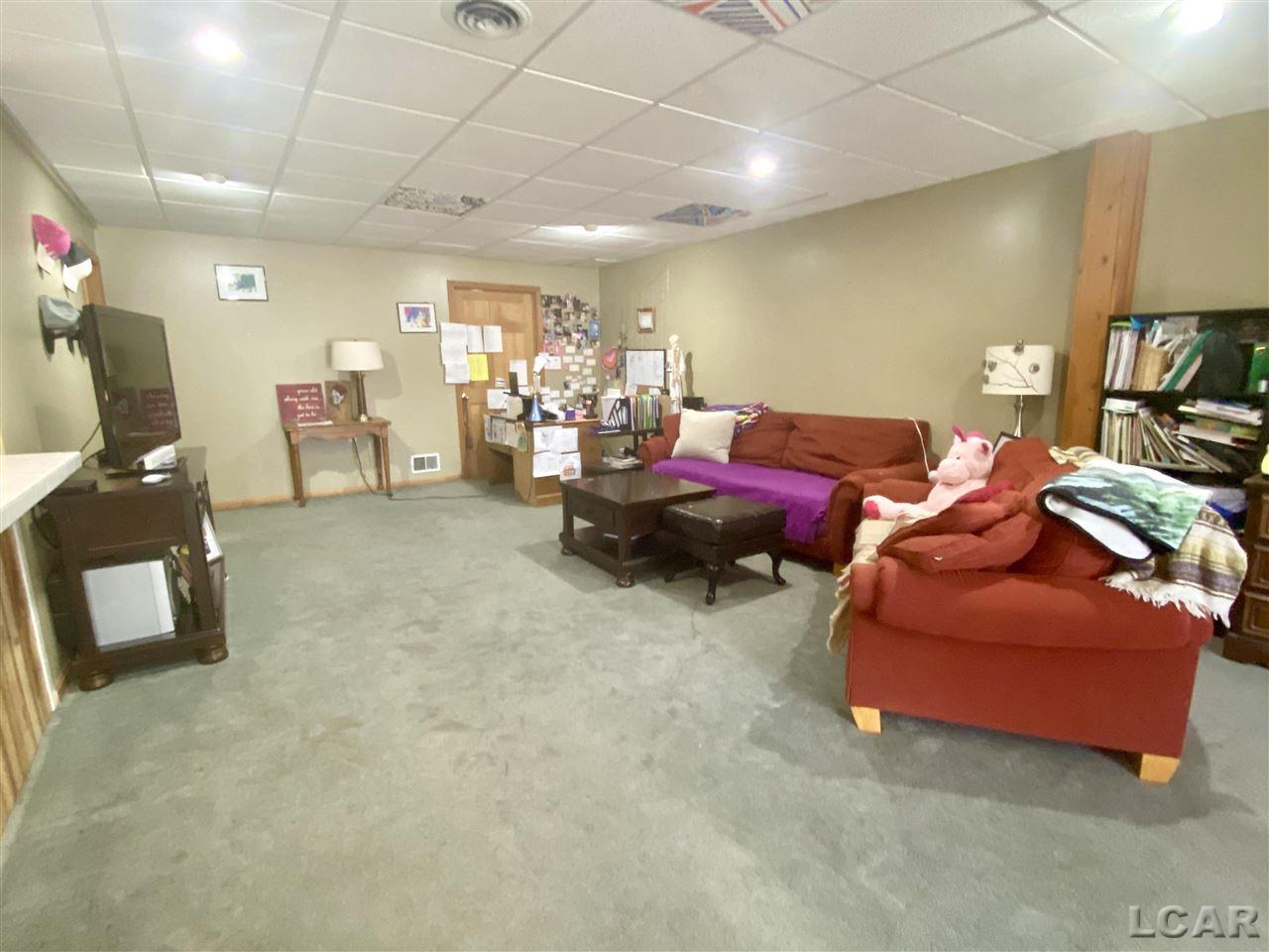 2705 East Carleton Road Adrian, MI 49221 - Photo 27 of 28 50044801-26.JPG