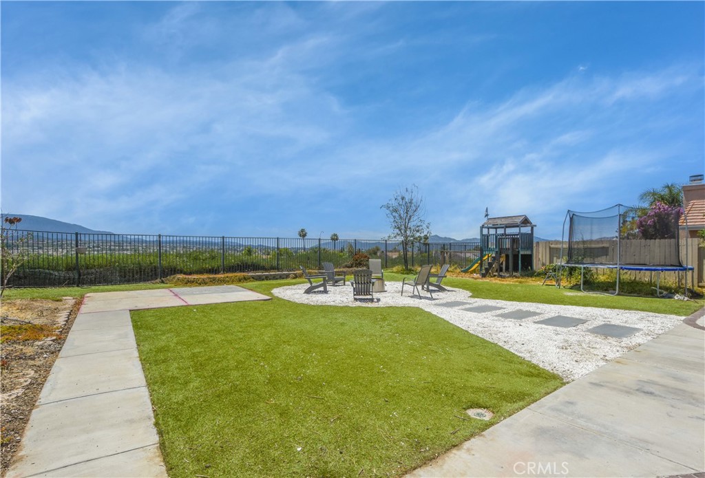 33239 Corte Yaca Temecula, CA 92592 - Photo 39 of 48 low maintenance artificial grass