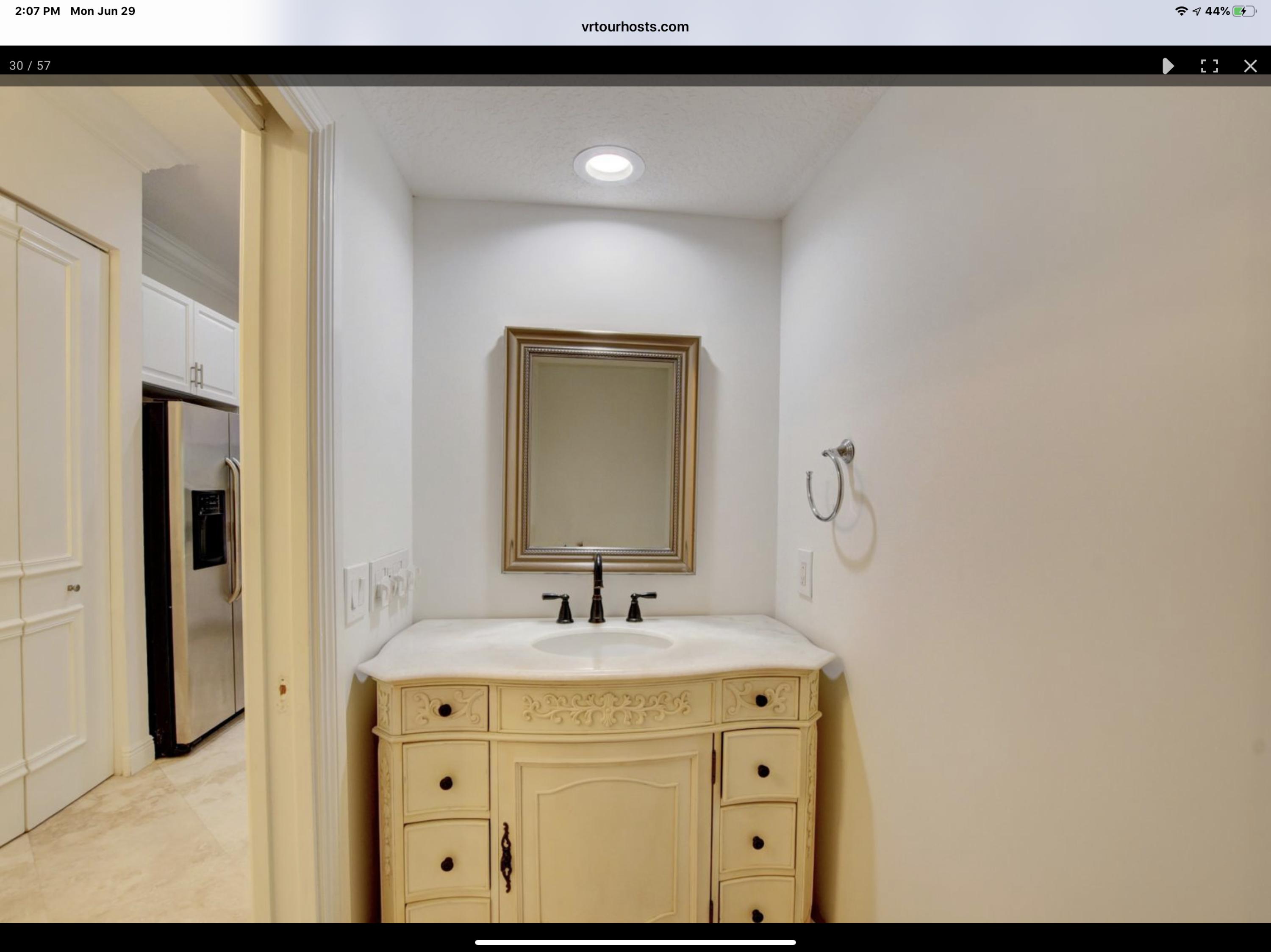 395 Northeast 69th Circle Boca Raton, FL 33487 - Photo 17 of 39 6EBDD1CA-91E0-48AC-B4EB-C45751234F99