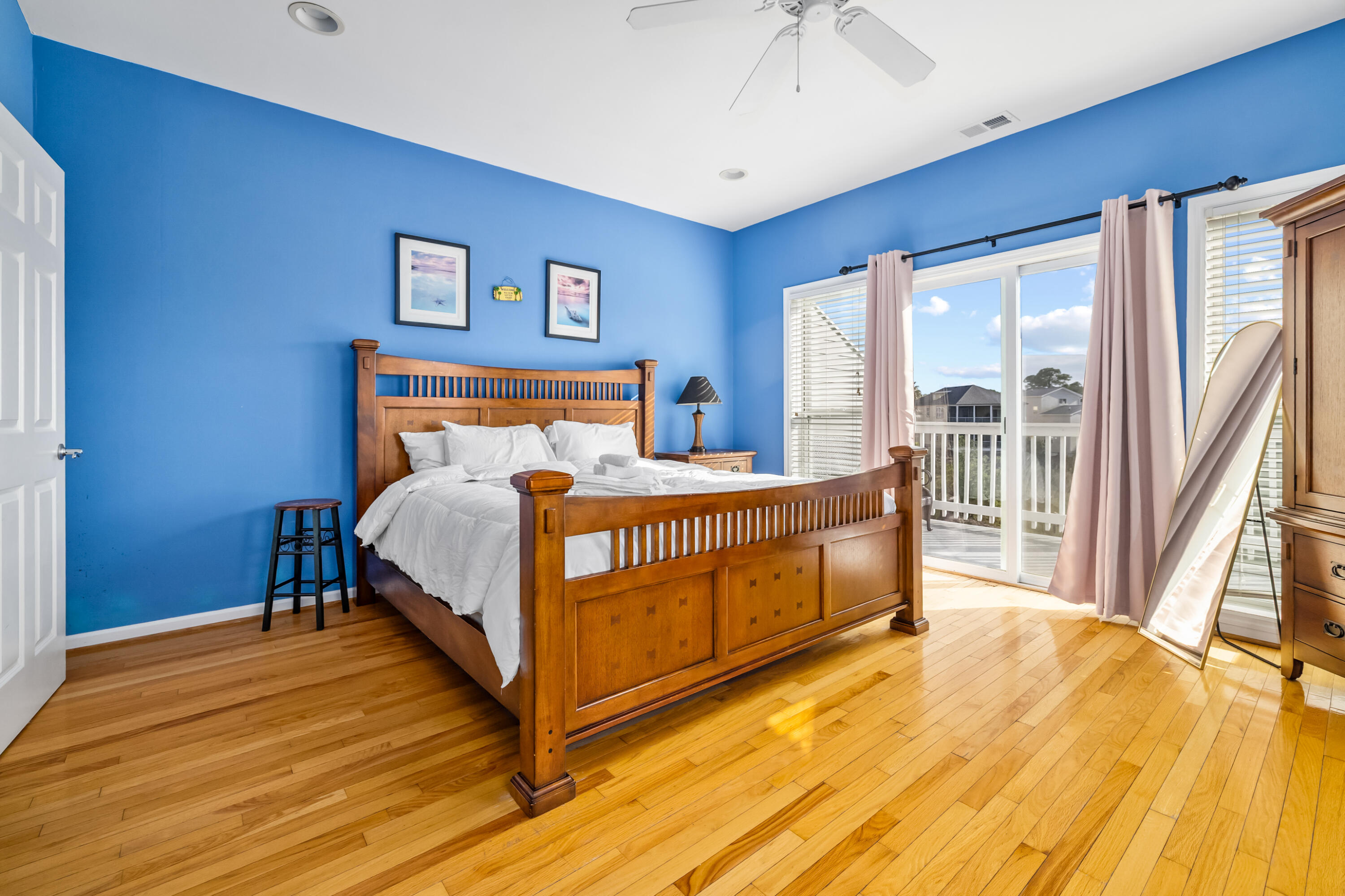 107 West 2nd Street Folly Beach, SC 29439 - Photo 34 of 66 Primary Suite