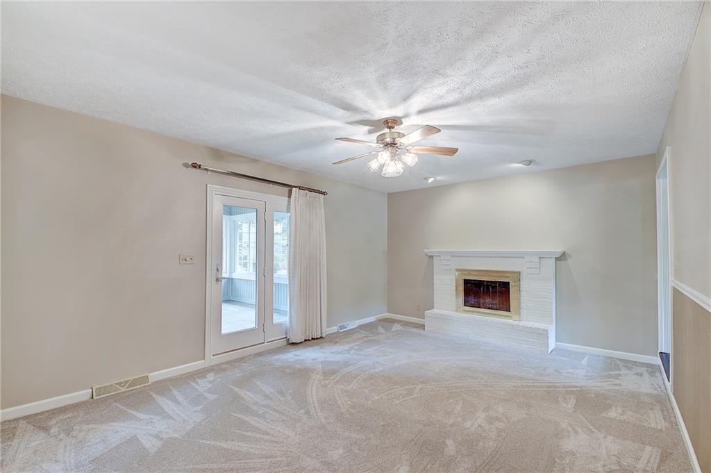 7232 Eagle Road Indianapolis, IN 46278 - Photo 8 of 23 Gallery Image 8
