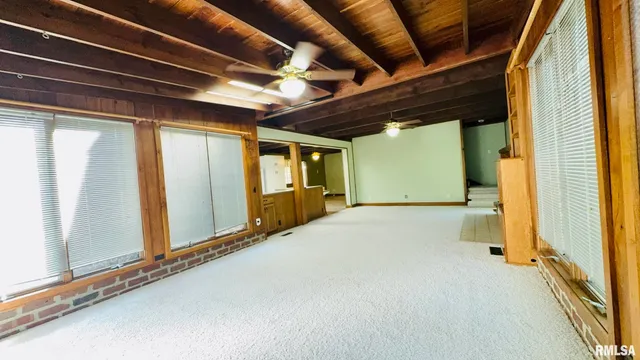 $225,000 | 601 1st Street, Benton, IL 62812