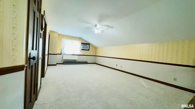 $225,000 | 601 1st Street, Benton, IL 62812