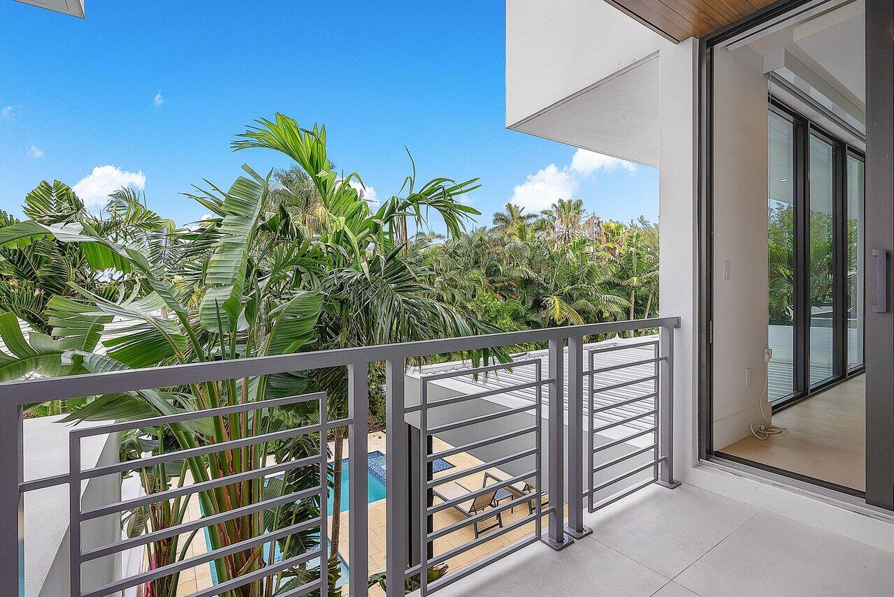 1015 Casuarina Road Delray Beach, FL 33483 - Photo 28 of 51 024-1015CasuarinaRoad-DelrayBeach-FL-334