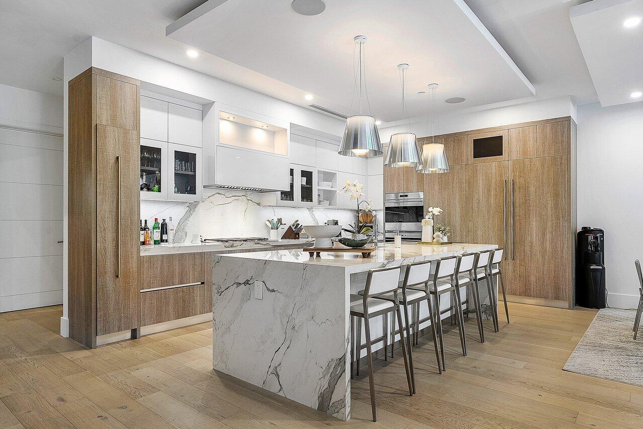 1015 Casuarina Road Delray Beach, FL 33483 - Photo 5 of 51 009-1015CasuarinaRoad-DelrayBeach-FL-334