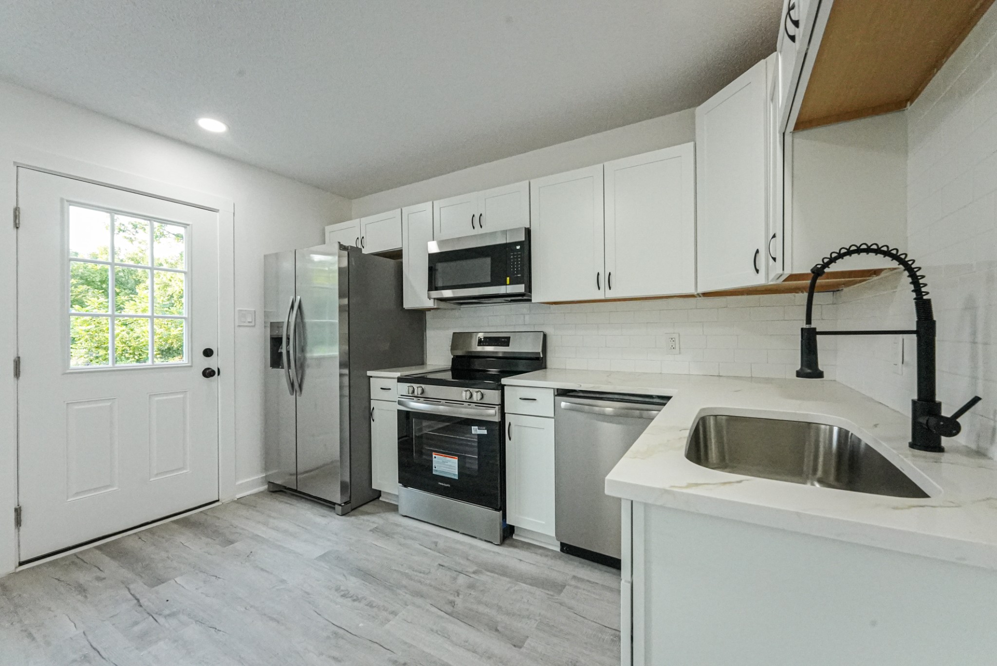 204 Locust Street Manchester, TN 37355 - Photo 8 of 22 Gallery Image 8