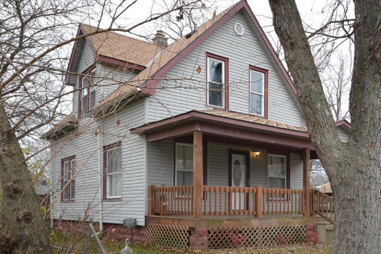 1229 Wayside Road Kalamazoo, MI 49048 - Photo 2 of 21 1229Wayside_04