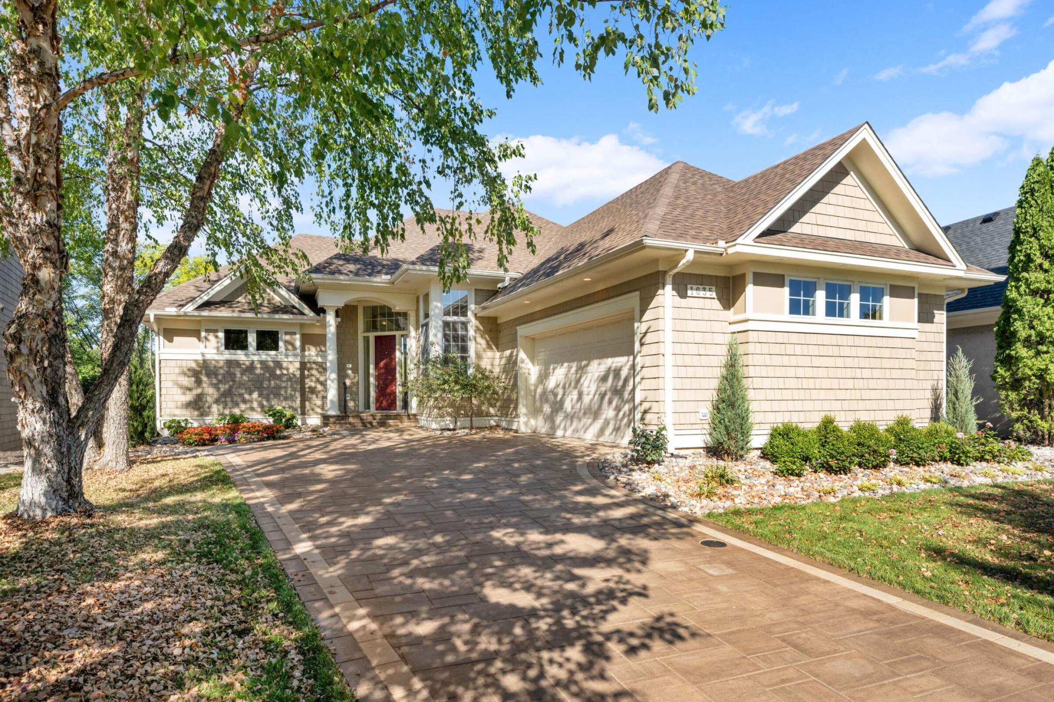 1635 Waterford Court, Golden Valley, MN 55422 Compass