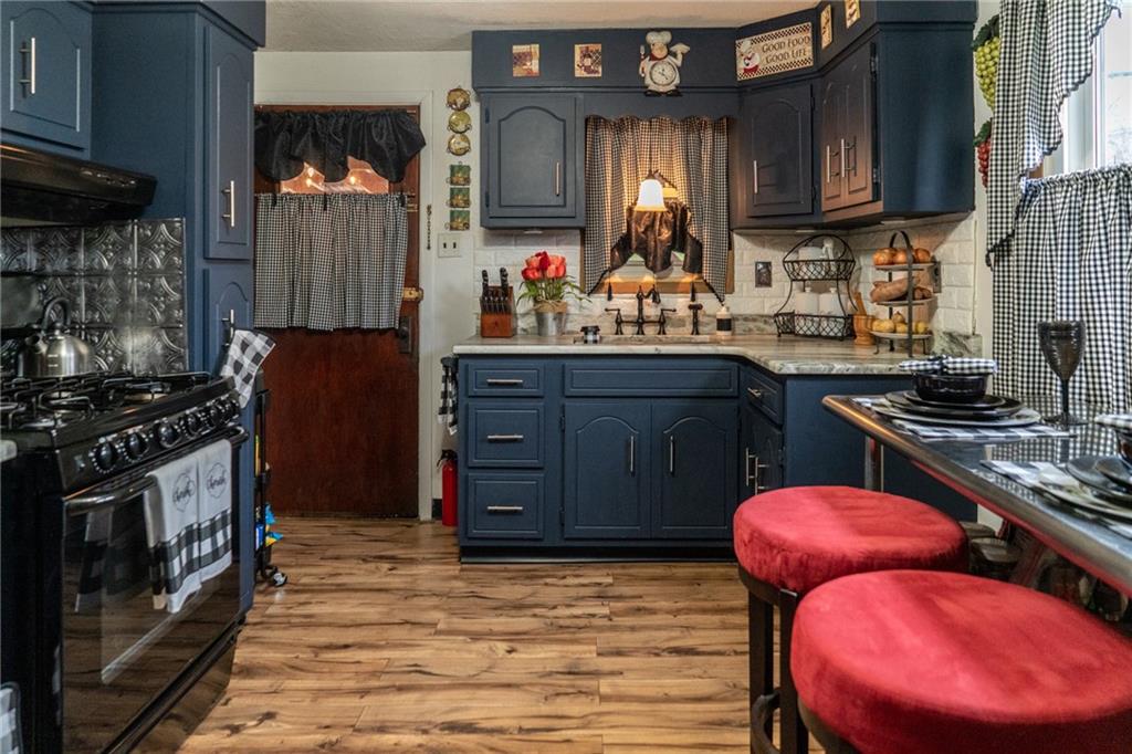 20 Diebold Road Coraopolis, PA 15108 - Photo 8 of 25