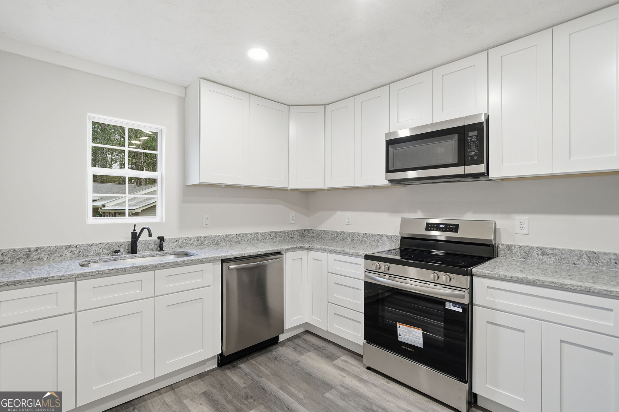 1734 Ball Ground Road Ball Ground, GA 30107 - Photo 18 of 31