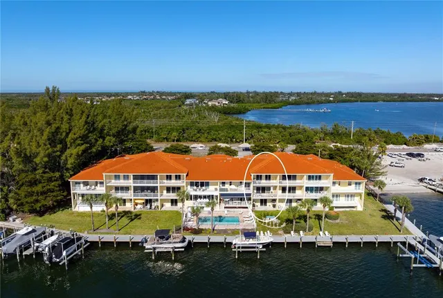 $1,150,000 | 9923 Manatee Avenue West, Bradenton, FL 34209