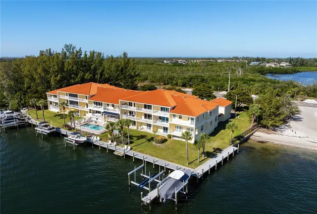 $1,150,000 | 9923 Manatee Avenue West, Bradenton, FL 34209