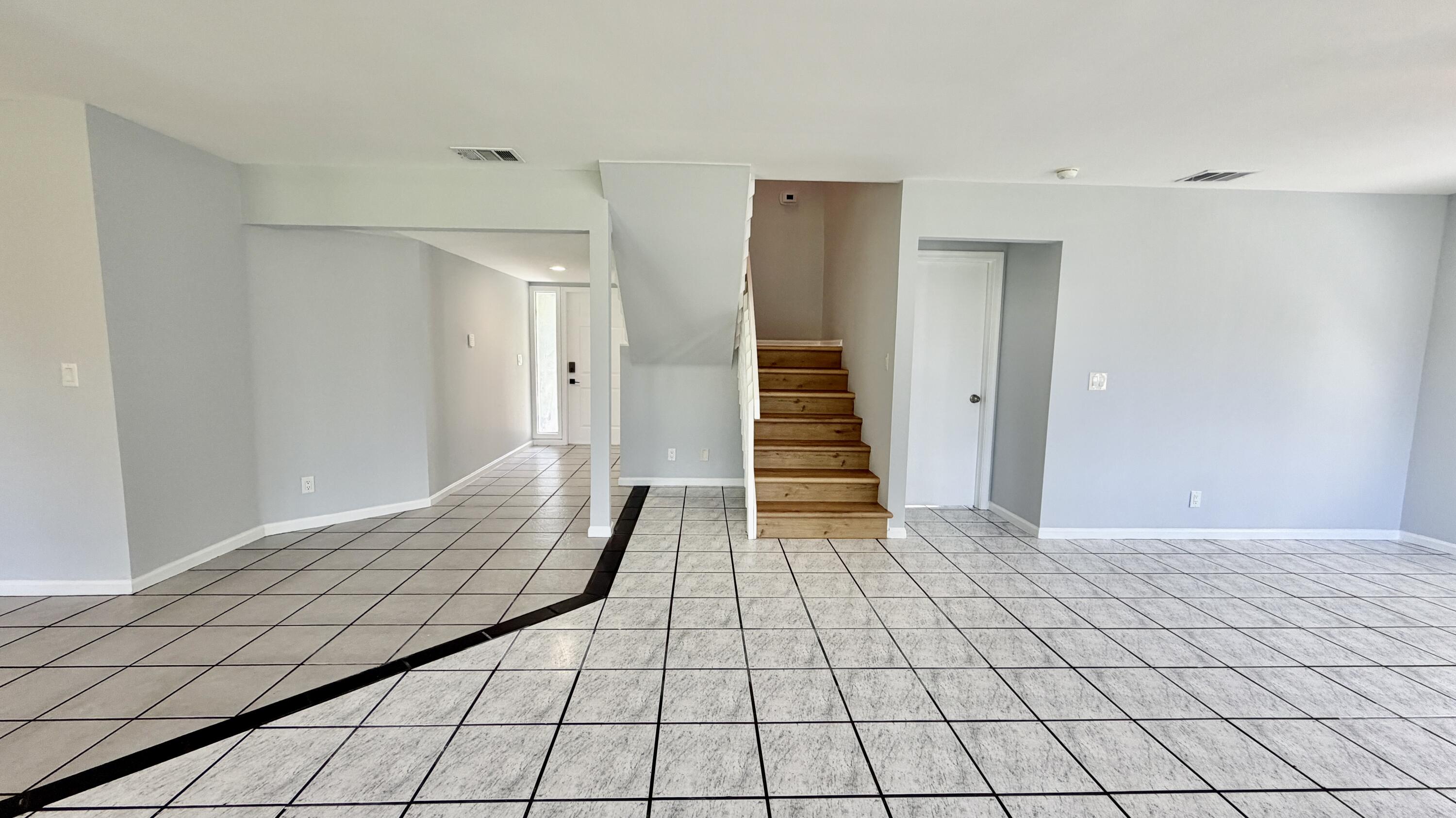 6048 Garrett Street Jupiter, FL 33458 - Photo 21 of 101 IMG_8853