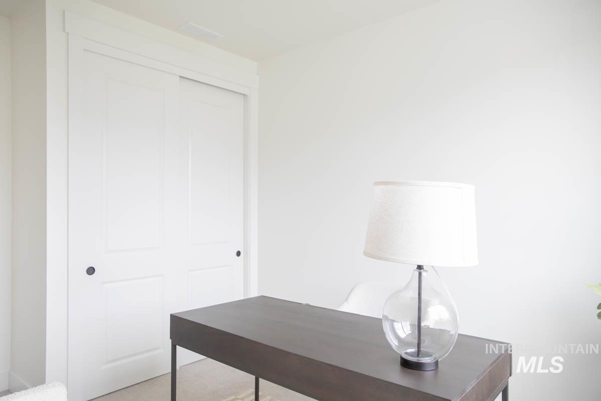 4264 North Brody Way Meridian, ID 83646 - Photo 7 of 39