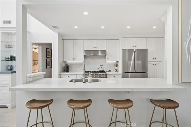 $2,150,000 | 2107 Vista Laredo, Newport Beach, CA 92660